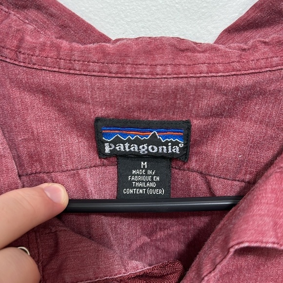 Patagonia Short Sleeve Snap Button Down Shirt size M - Picture 2 of 4